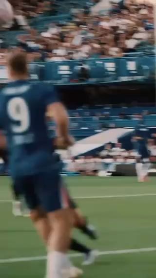  Getting set for kick-off!
cc: chelseafc
#sports