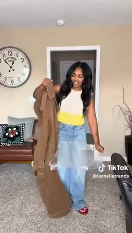 Trench coat outfit idea

Cc:Lachelletrends

Follow our